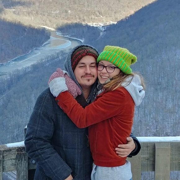 Meet your Posher, Peyton - Picture 3 of 8